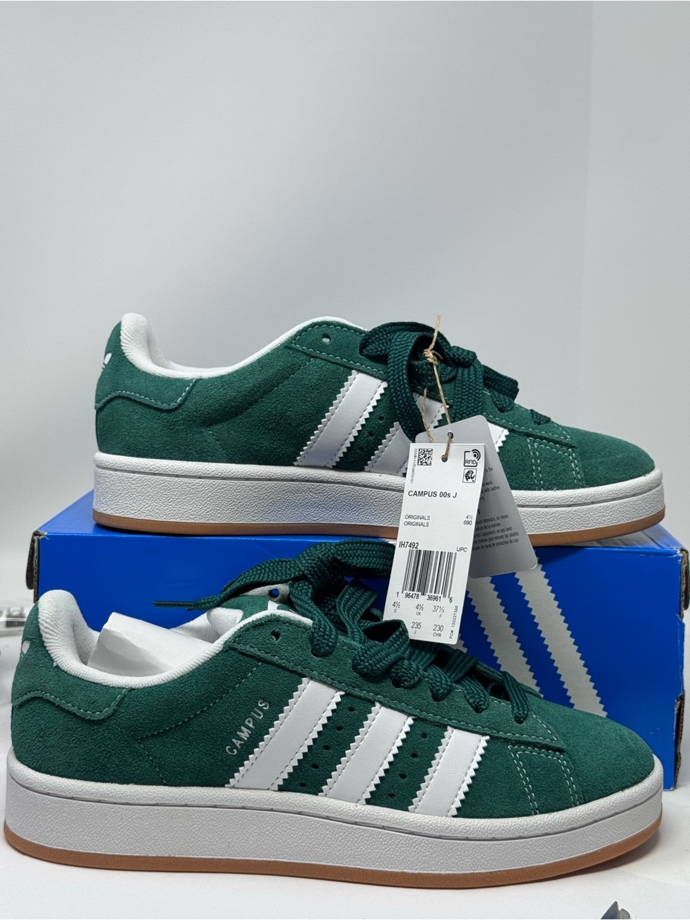 NEW Adidas Campus 00s J Sneakers Size 5 Youth / 6 Women's Green White IH7492 Box